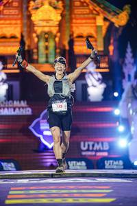 BIB: 113
                            <button type="button" onclick="openModal(22644729)" class="btn btn-primary btn-sm float-right btn-popup" data-toggle="modal" data-target=".modal-high-quality">
                        <i class="fas fa-shopping-cart"></i> Add to Cart
                    </button>
                                            <button type="button" onclick="isThisMe(22644729, true)" class="btn btn-success btn-sm float-right btn-popup btn-isme hidden" data-toggle="tooltip" data-placement="bottom" title="นี่คือรูปของคุณใช่ไหม คลิกที่นี่เพื่อเอาเข้าอัลบั้ม">
                        <i class="fas fa-plus"></i> Add to album
                    </button>
                    <button type="button" onclick="isThisMe(22644729, false)" class="btn btn-warning btn-sm float-right btn-popup btn-isnotme hidden">
                        <i class="fas fa-ban"></i> Remove from album
                    </button>